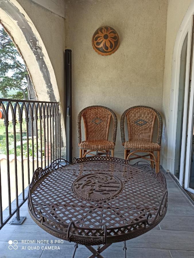 La Boheme Bed & Breakfast Charols Exterior photo